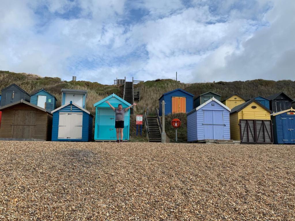Shorefield Country Park, Where The New Forest Meets The Sea, Passes For All Entertainment Included Milford on Sea Exterior photo